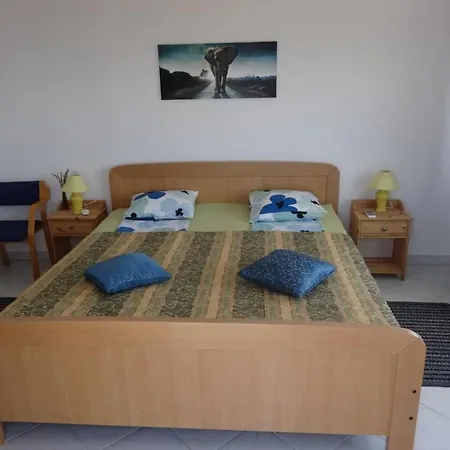 Apartment Minea B Mit Herrlichem Meerblick By Interhome *